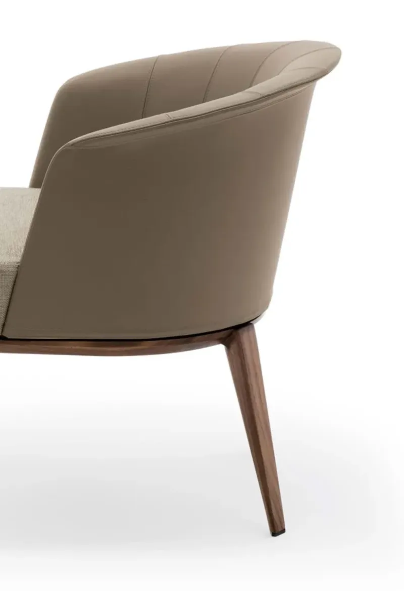 Aura - Giorgetti w Mesmetric