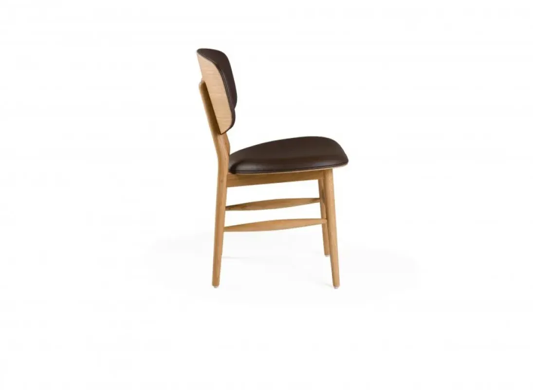 249 Butterfly Chair - De La Espada w Mesmetric