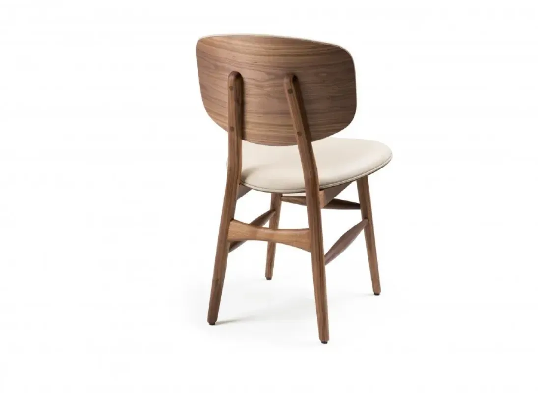 249 Butterfly Chair - De La Espada w Mesmetric