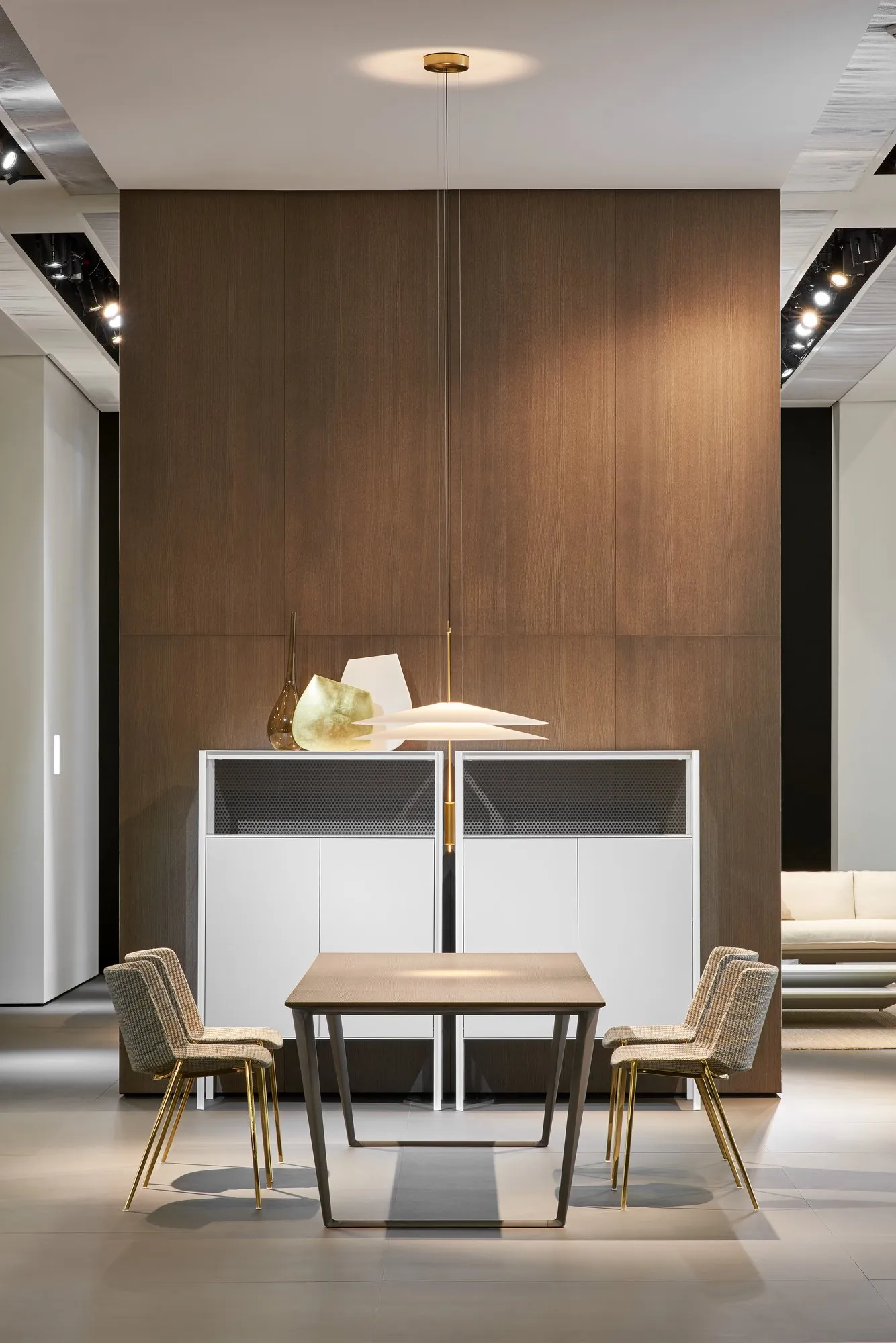Axy - MDF Italia w Mesmetric
