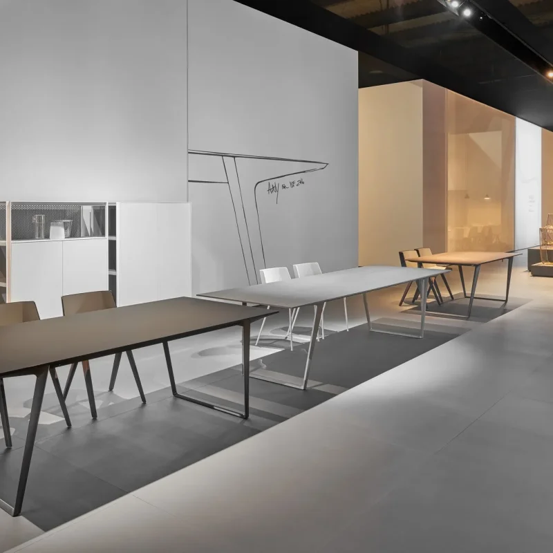 Axy - MDF Italia w Mesmetric