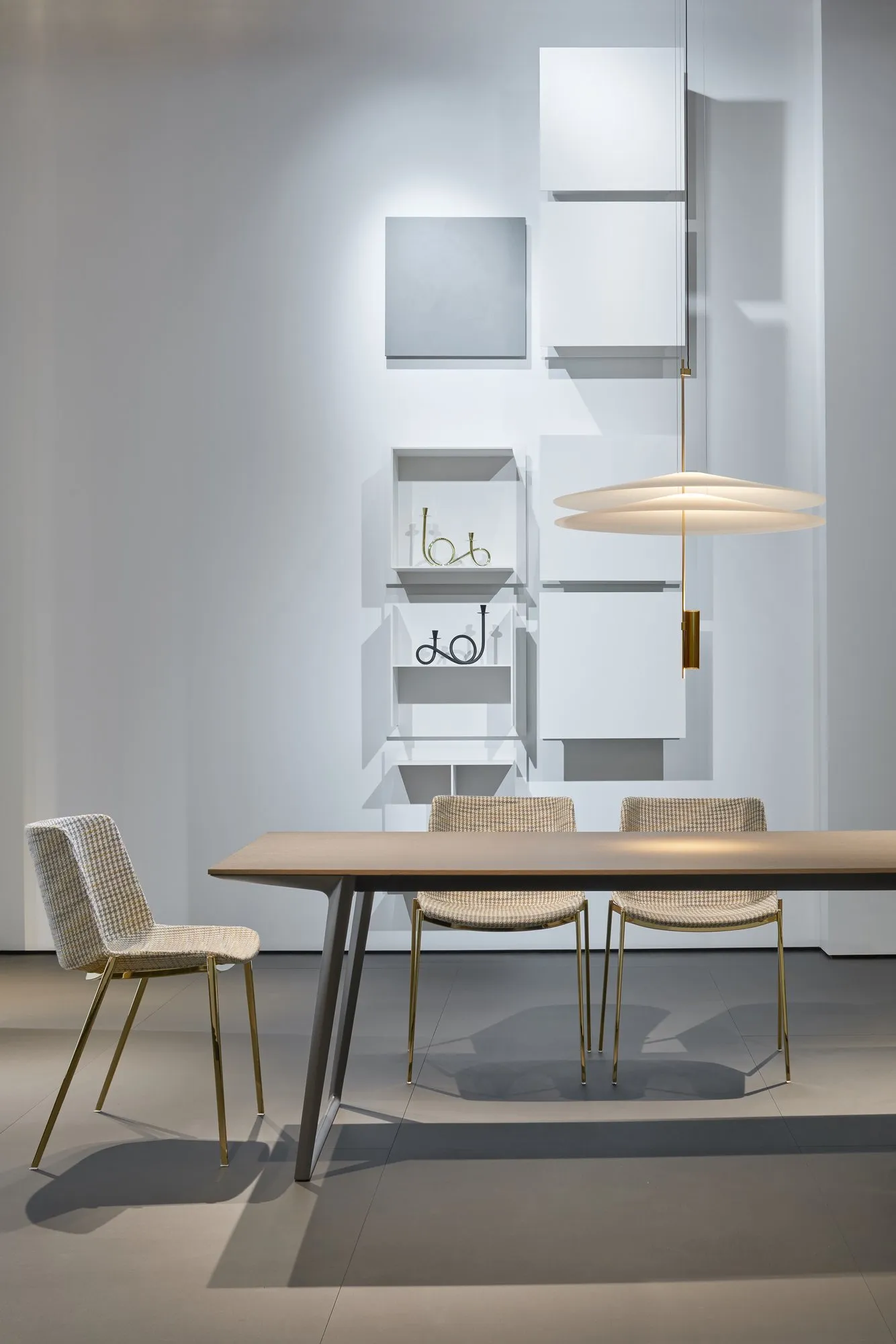 Axy - MDF Italia w Mesmetric