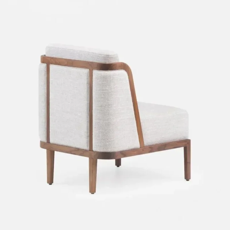 269 Throne Lounge Chair - De La Espada w Mesmetric