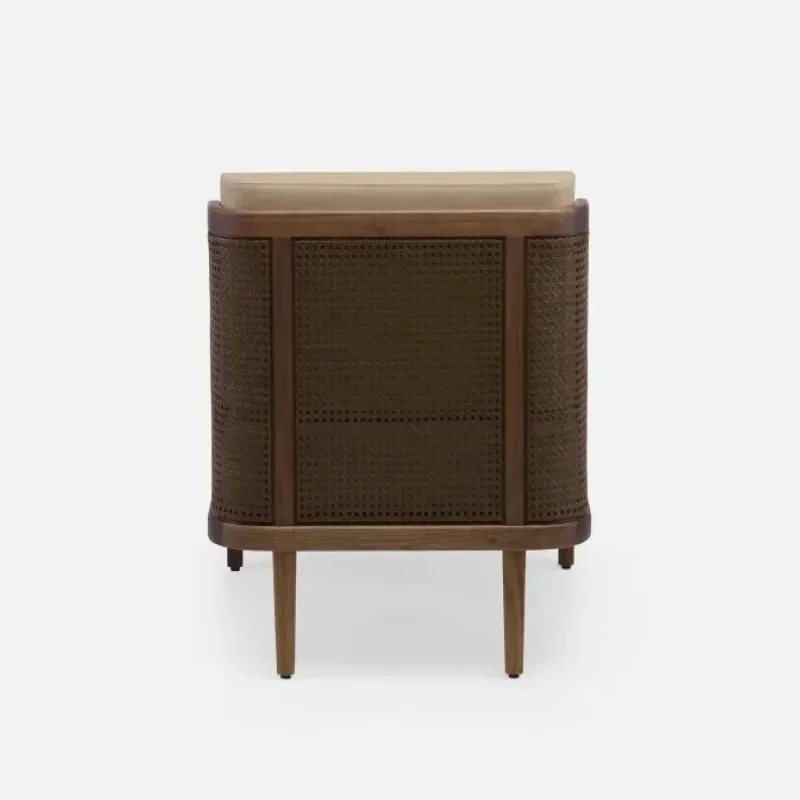 270 Throne Lounge Chair – De La Espada at Mesmetric