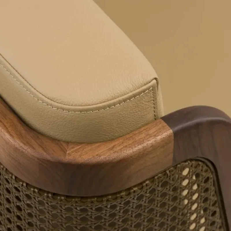 270 Throne Lounge Chair – De La Espada at Mesmetric