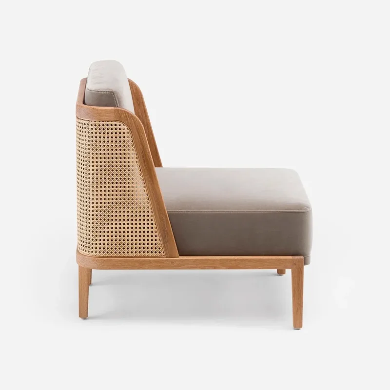 270 Throne Lounge Chair – De La Espada at Mesmetric