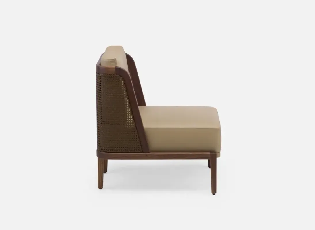 270 Throne Lounge Chair – De La Espada at Mesmetric