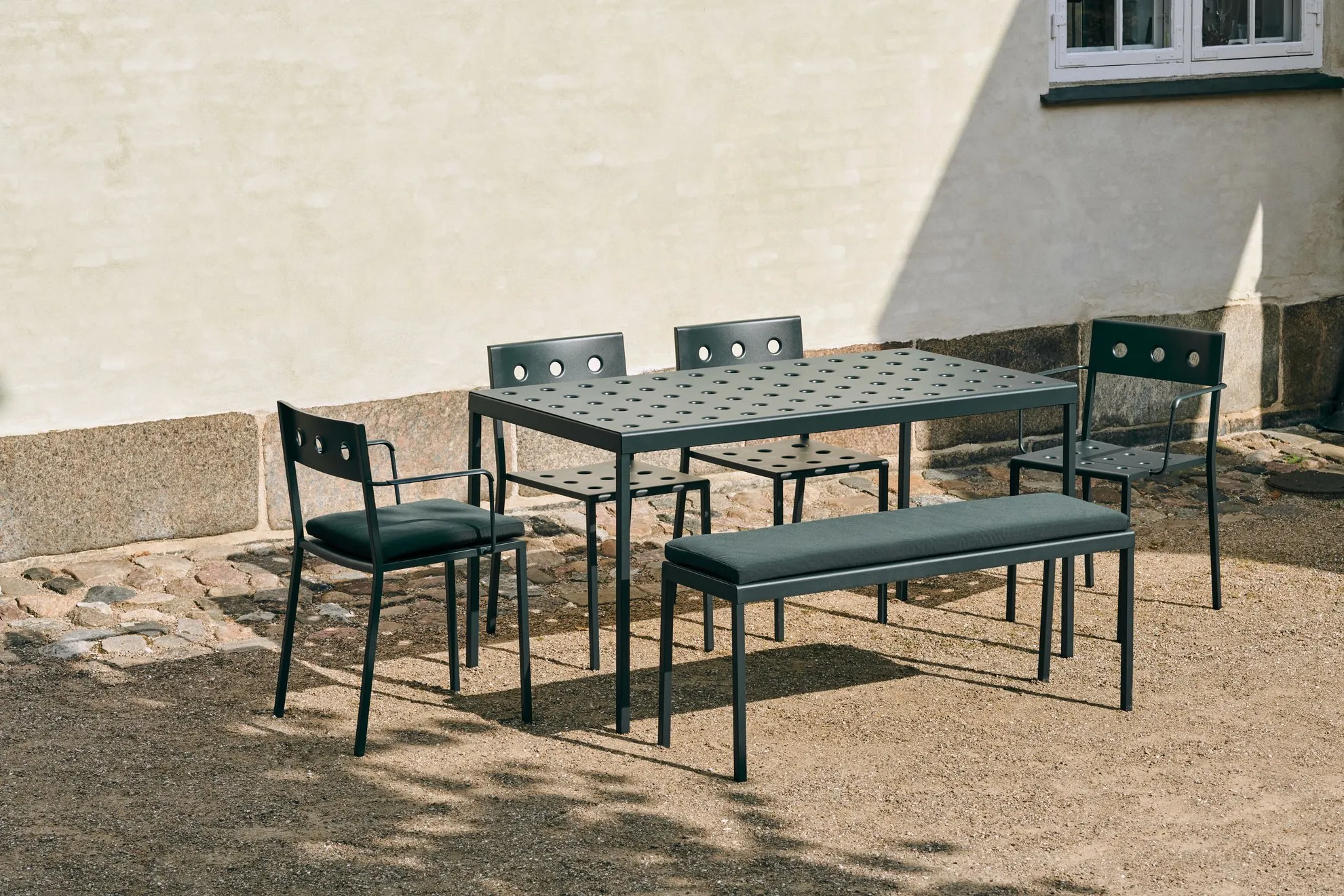 Balcony Armchair Outdoor - Hay w Mesmetric
