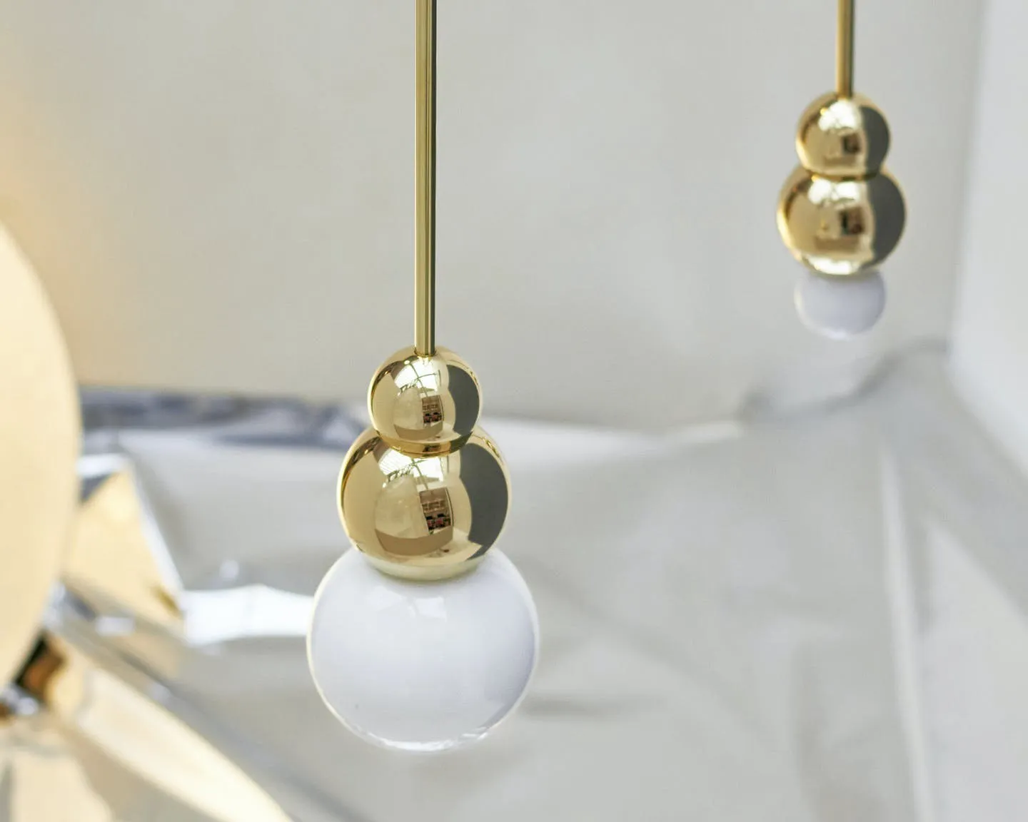 Ball Light Small - Michael Anastassiades w Mesmetric