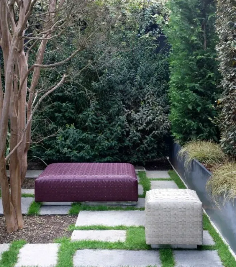 Bangkok Outdoor - Flexform w Mesmetric
