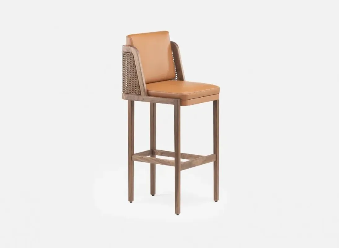 272P/T Throne Bar Stool Rattan – De La Espada at Mesmetric