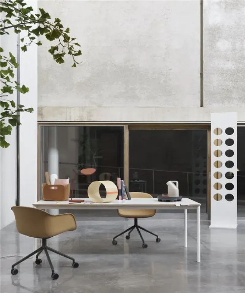 Base – Muuto at Mesmetric