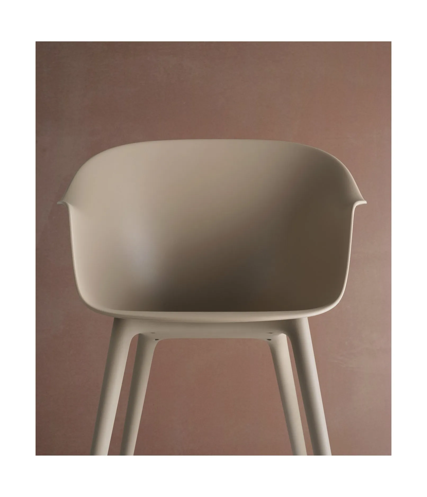 Bat dining plastic base – Gubi.dk at Mesmetric