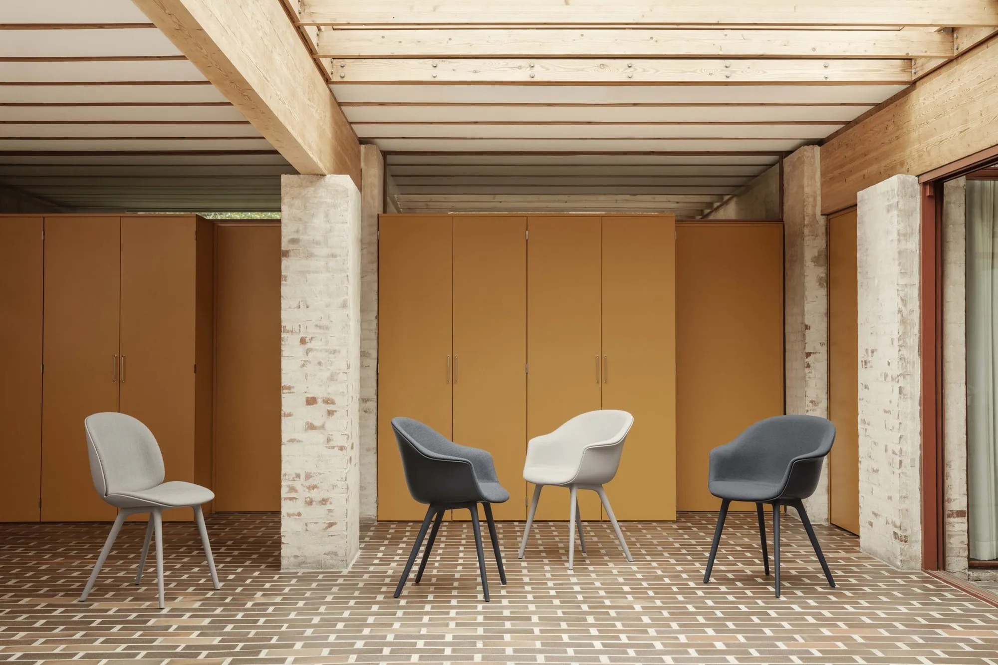 Bat dining plastic base front upholstered – Gubi.dk at Mesmetric