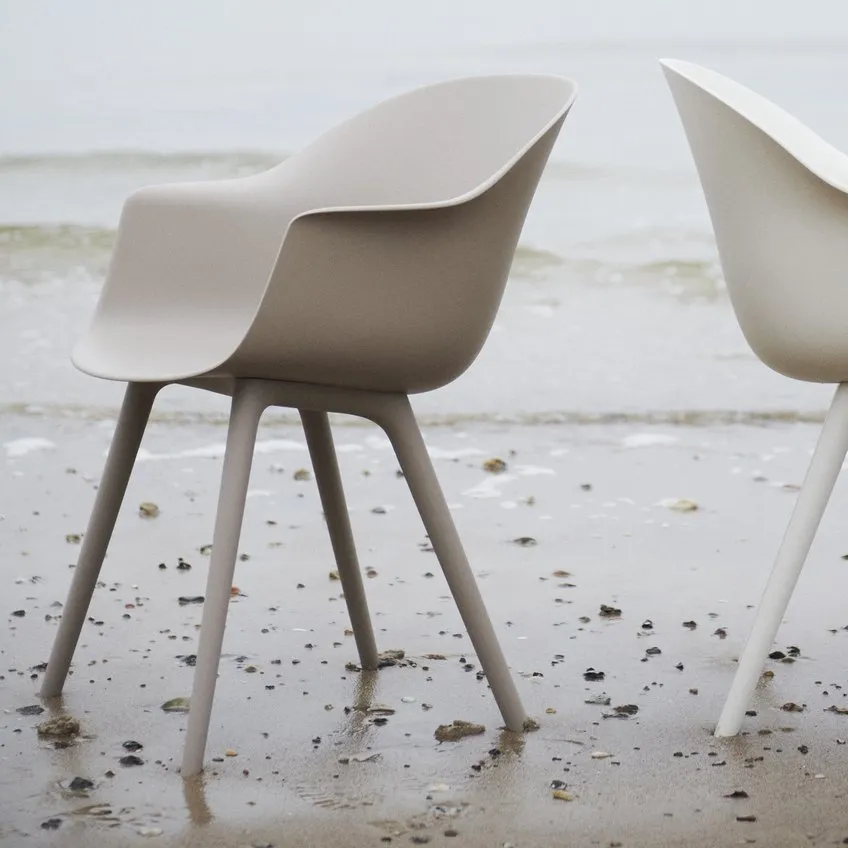 Bat dining plastic base outdoor – Gubi.dk at Mesmetric