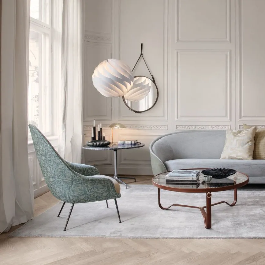 Bat lounge steel legs – Gubi.dk at Mesmetric