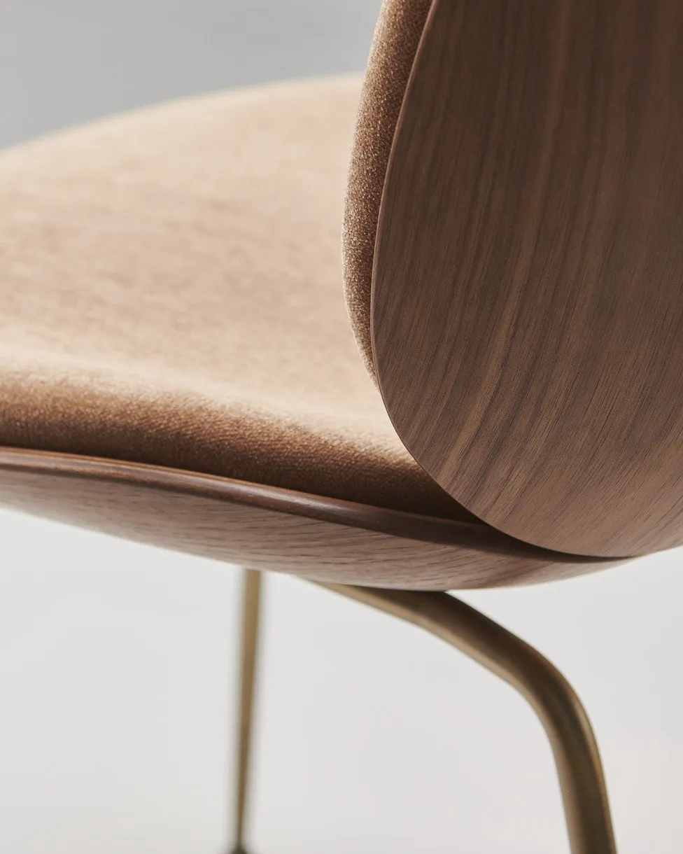 Beetle veneer conic base – Gubi.dk at Mesmetric