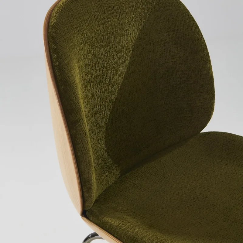 Beetle veneer conic base – Gubi.dk at Mesmetric