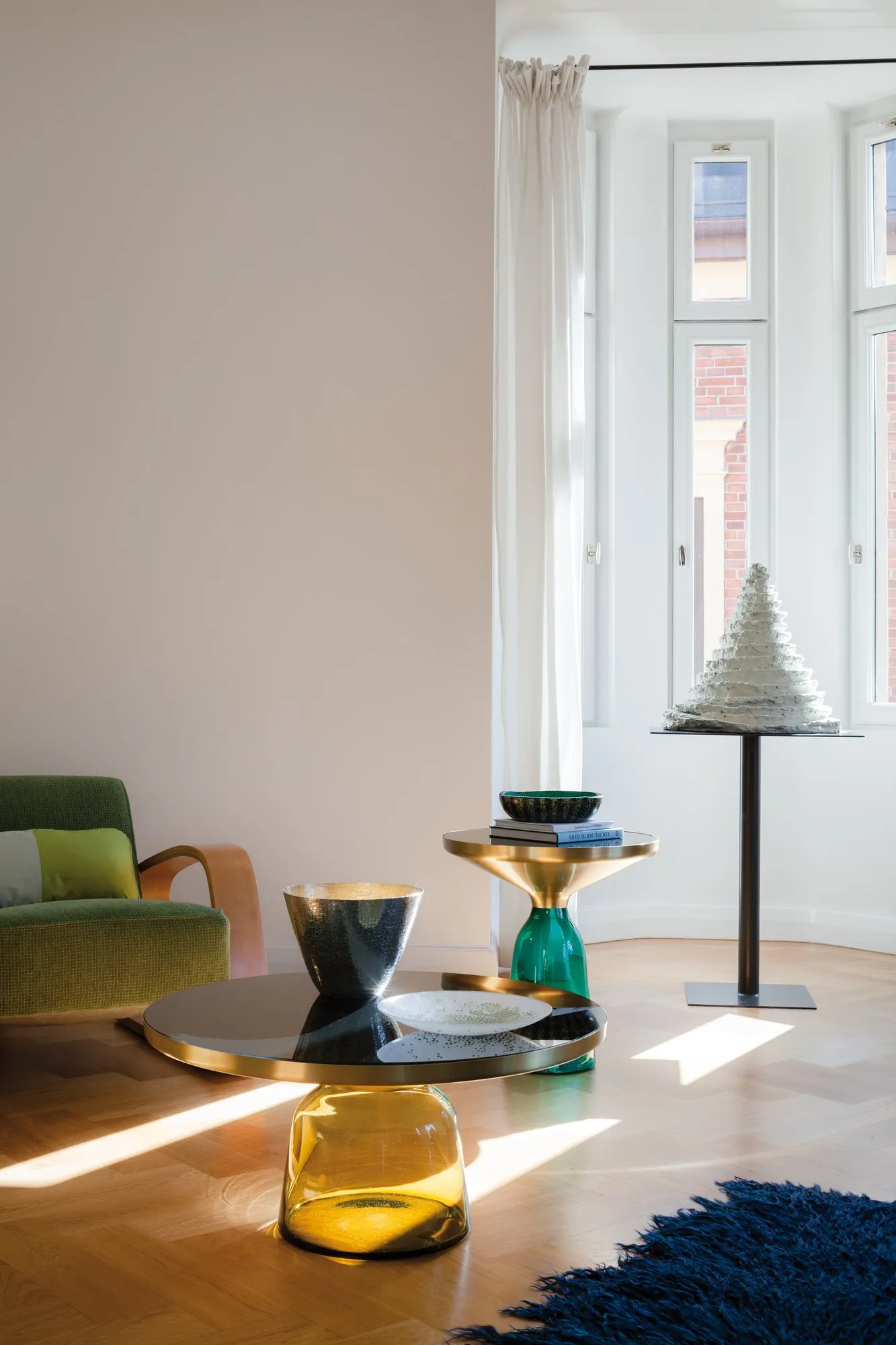 Bell Side Table - ClassiCon w Mesmetric