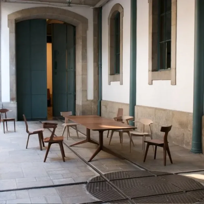 344 Fin Dining Chair – De La Espada at Mesmetric