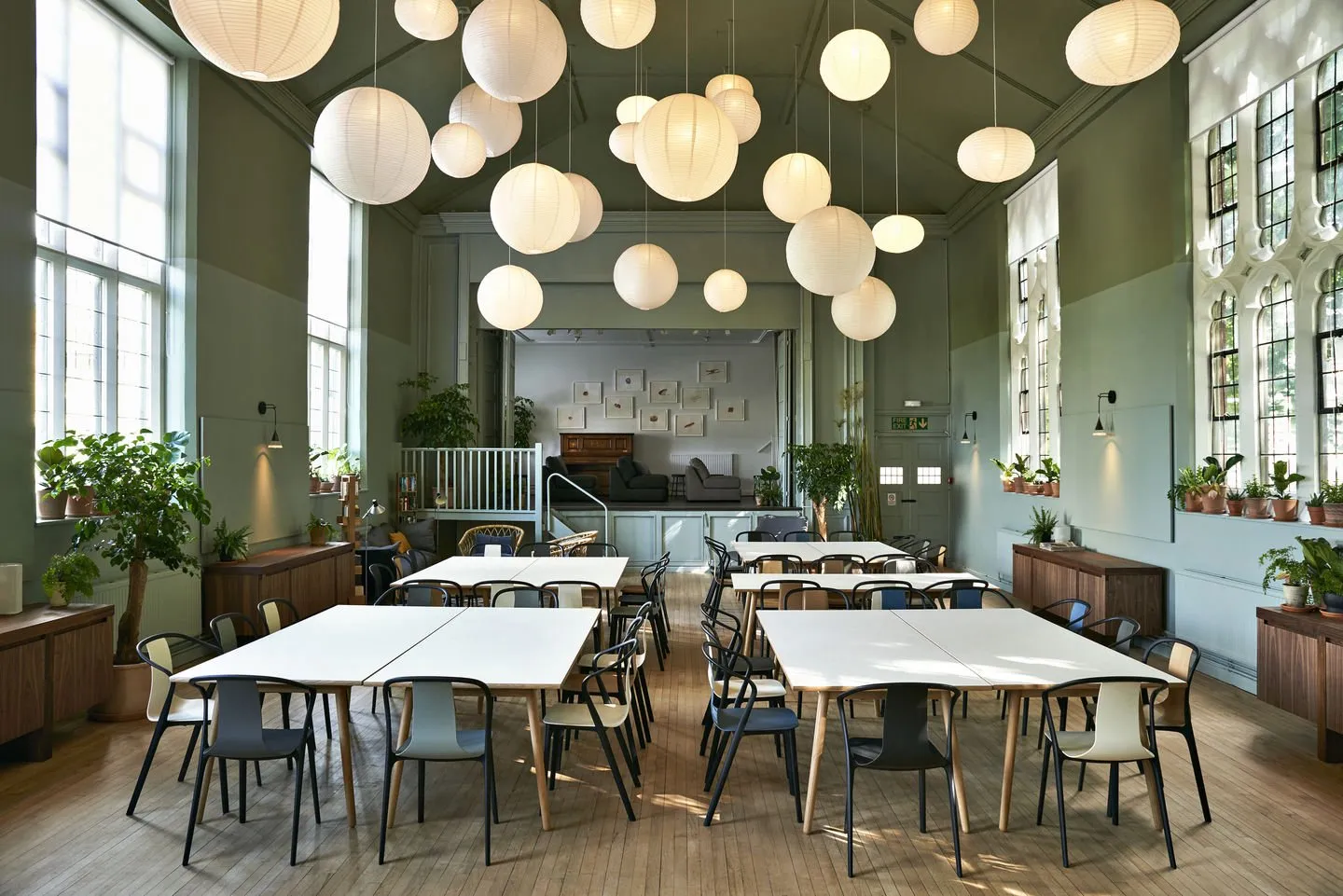 Belleville Armchair Plastic – Vitra at Mesmetric