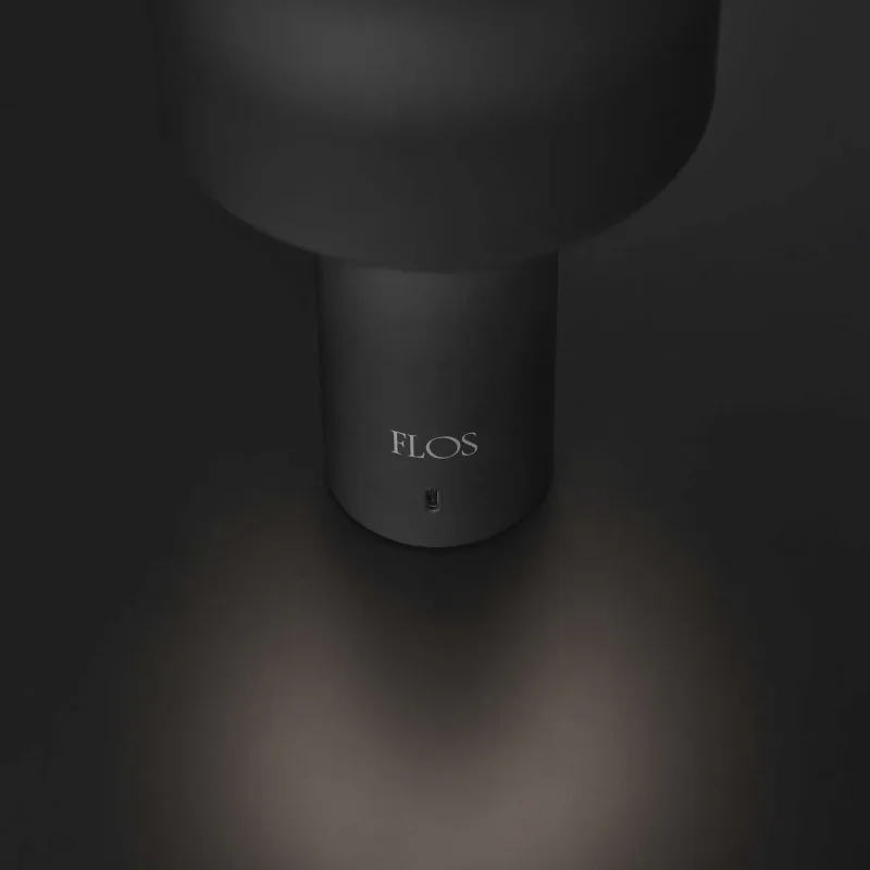 Bellhop Matte Black