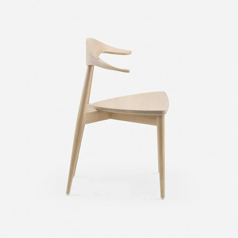349G Manta Dining Chair – De La Espada at Mesmetric