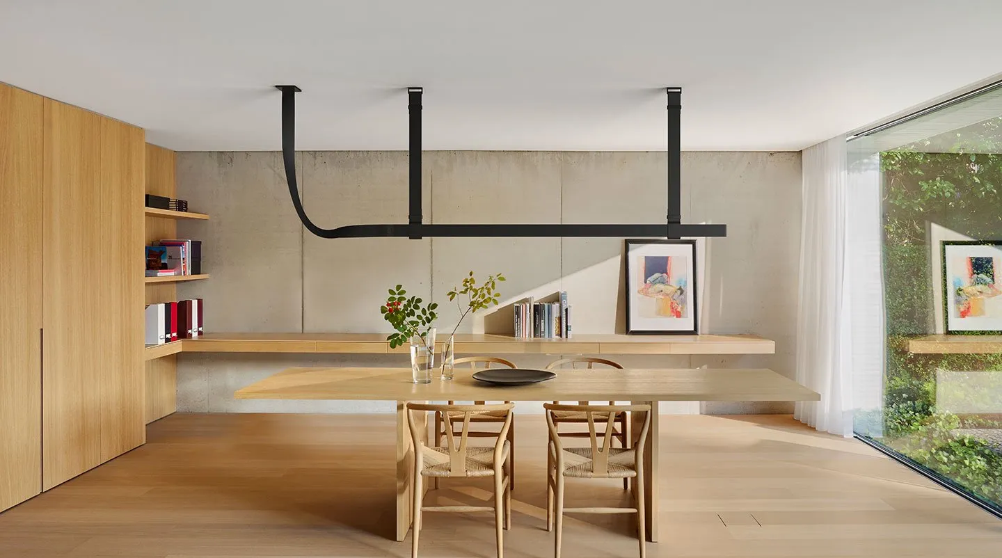 Belt – Flos at Mesmetric