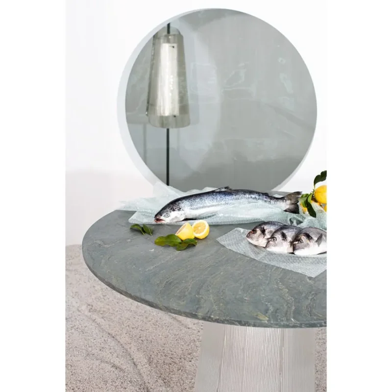 Bent Dining Table - Pulpo w Mesmetric