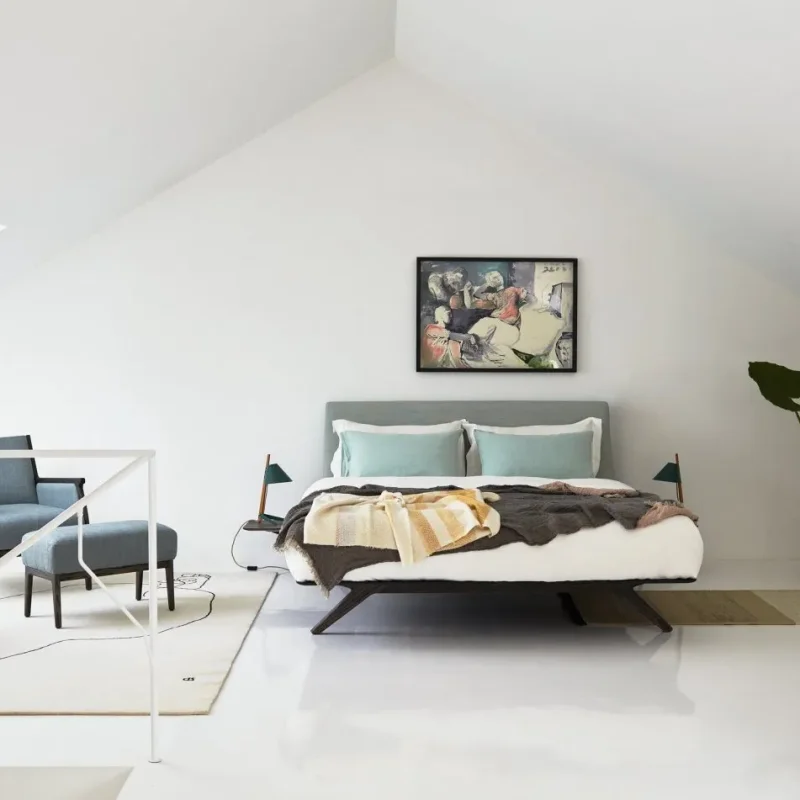 351 Hepburn Bed – De La Espada at Mesmetric