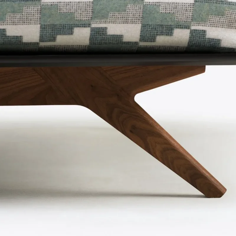 351 Hepburn Bed – De La Espada at Mesmetric