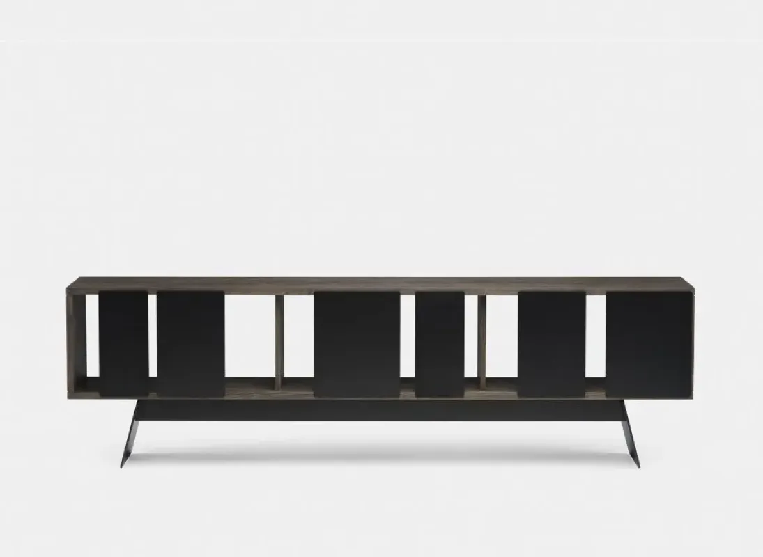 358 Different Trains Cabinet – De La Espada at Mesmetric