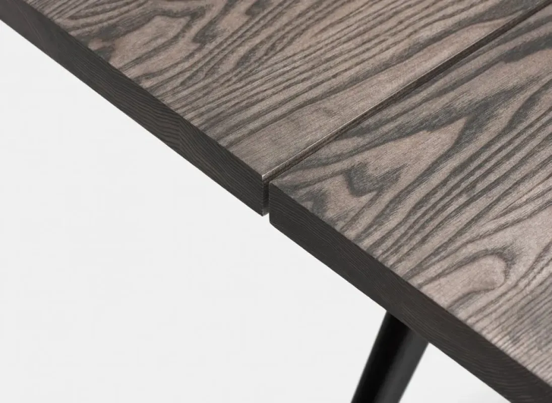 364 Welles Table - De La Espada w Mesmetric
