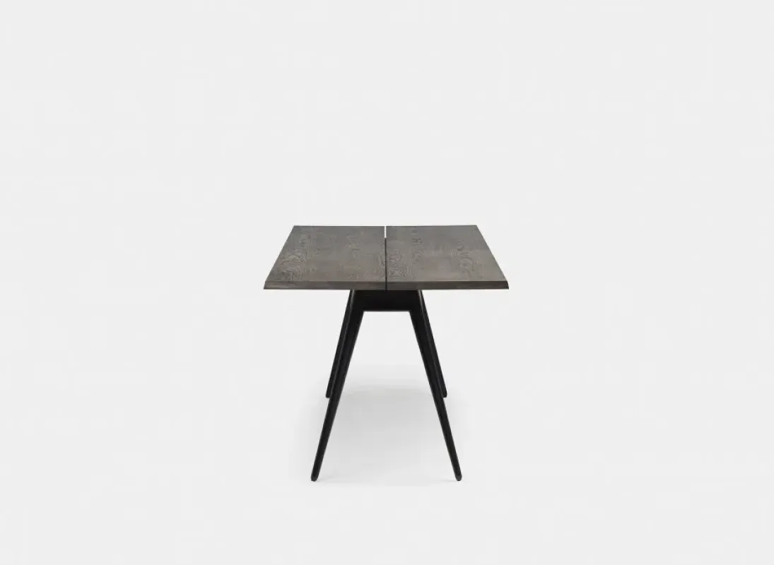 364 Welles Table - De La Espada w Mesmetric