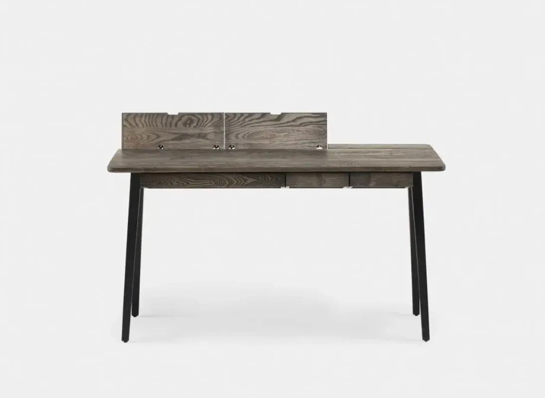 365 Orson Desk – De La Espada at Mesmetric