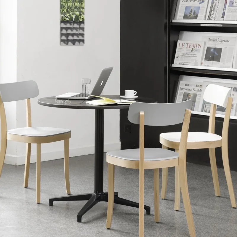 Bistro Round – Vitra at Mesmetric