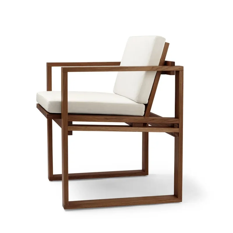 BK10 Dining Indoor-Outdoor - Carl Hansen w Mesmetric