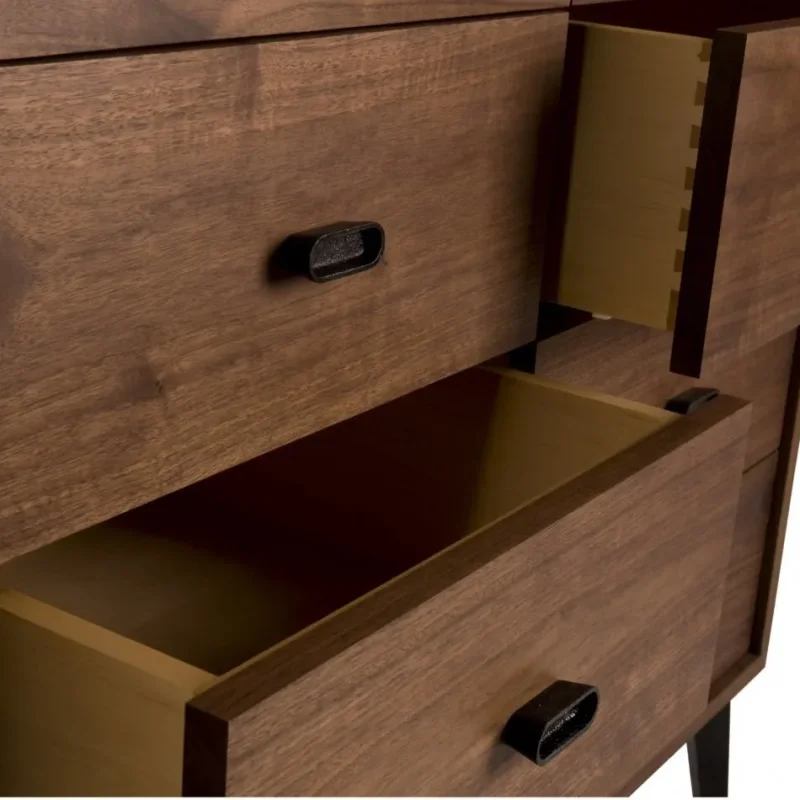 368 Mcqueen Large Chest – De La Espada at Mesmetric