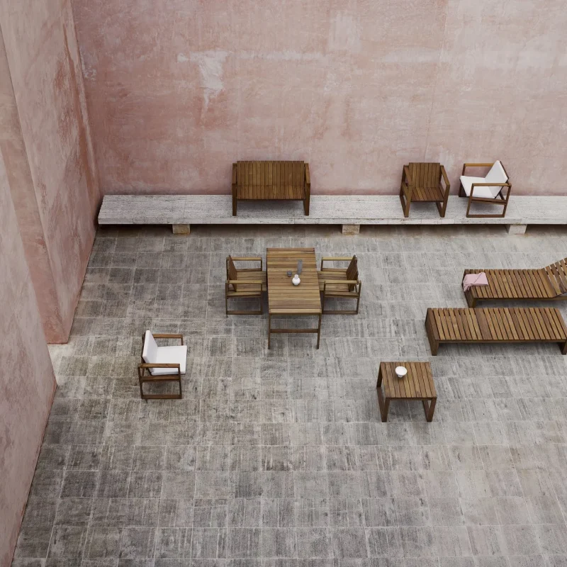 BK16 Indoor-Outdoor - Carl Hansen w Mesmetric