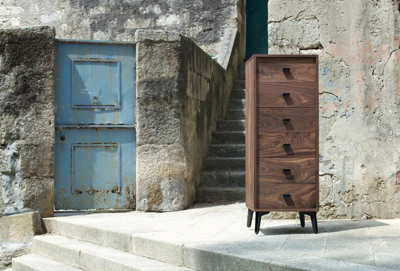 369 Mcqueen Tall Chest - De La Espada w Mesmetric