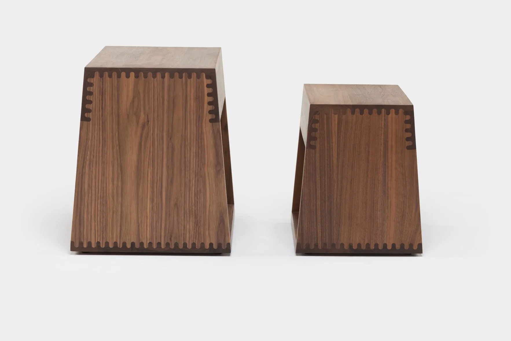 373L Tall Maia – De La Espada at Mesmetric