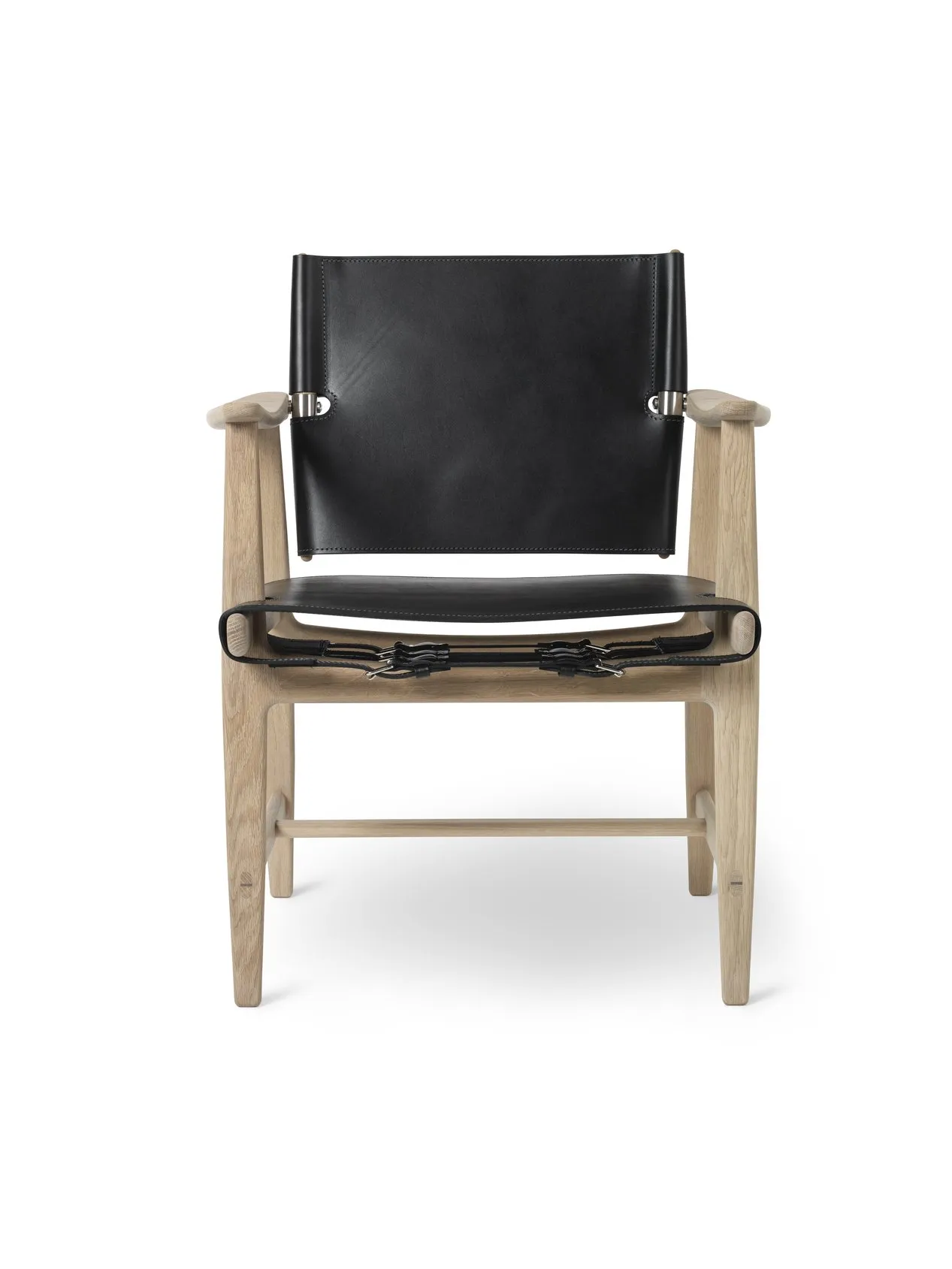 BM1106 Huntsman Chair