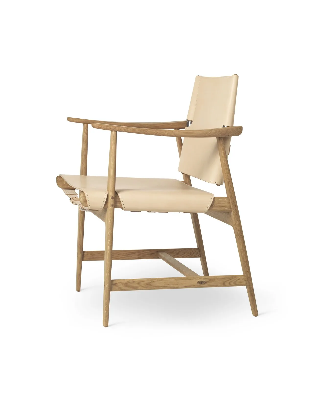 BM1106 Huntsman Chair