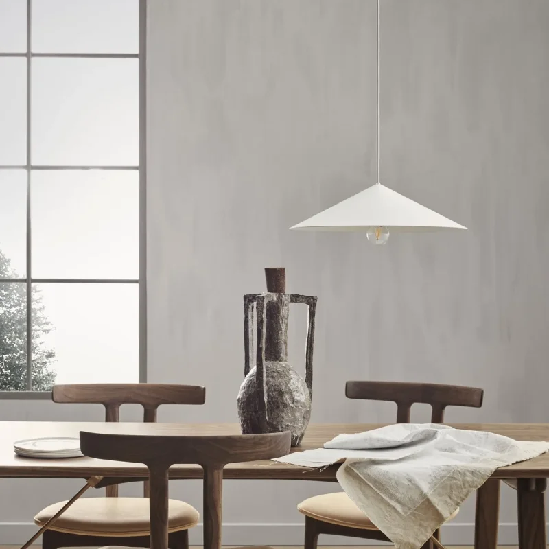 BM1160 Hunting Table
