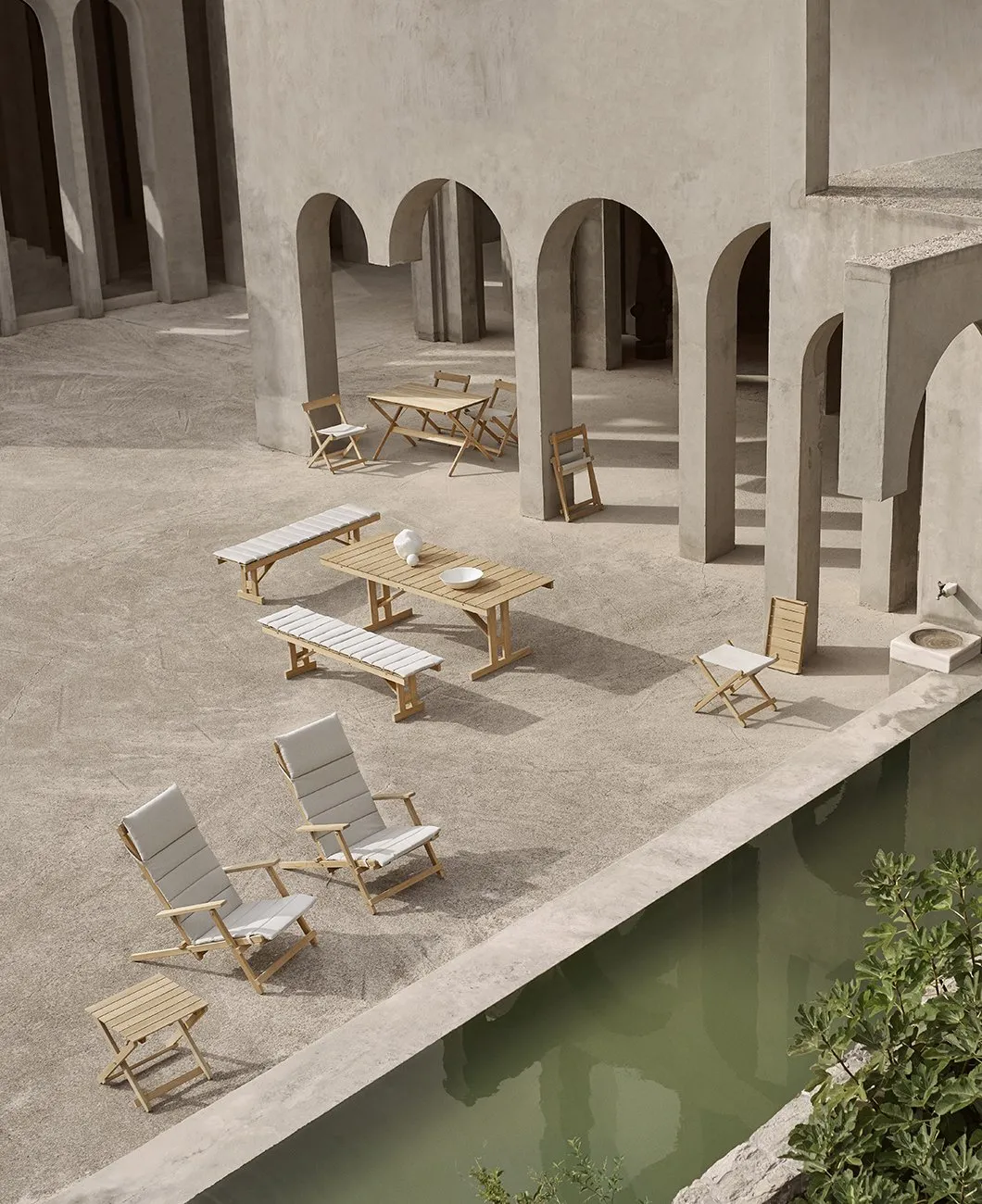 BM5568 Deck Chair Outdoor - Carl Hansen w Mesmetric