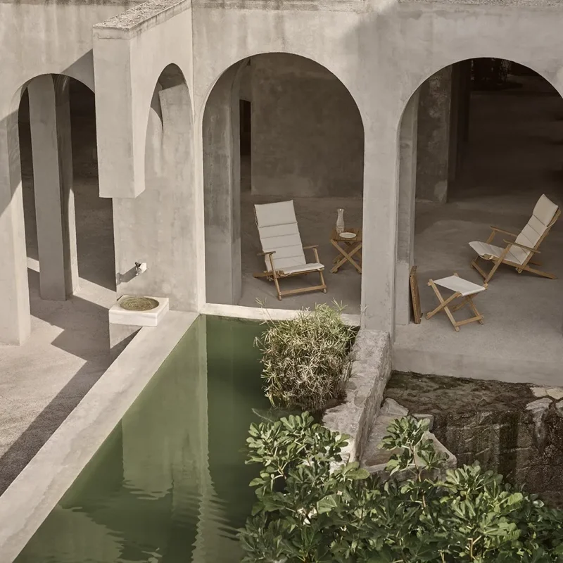 BM5768 Outdoor – Carl Hansen at Mesmetric