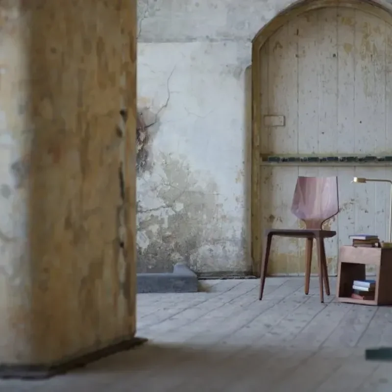 384 Mary's Chair – De La Espada at Mesmetric