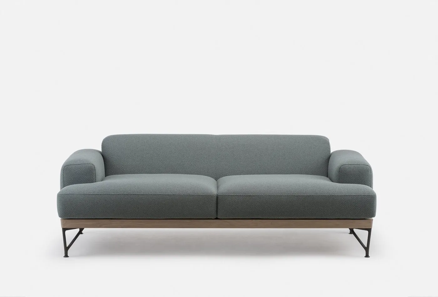 386 Armstrong Sofa – De La Espada at Mesmetric
