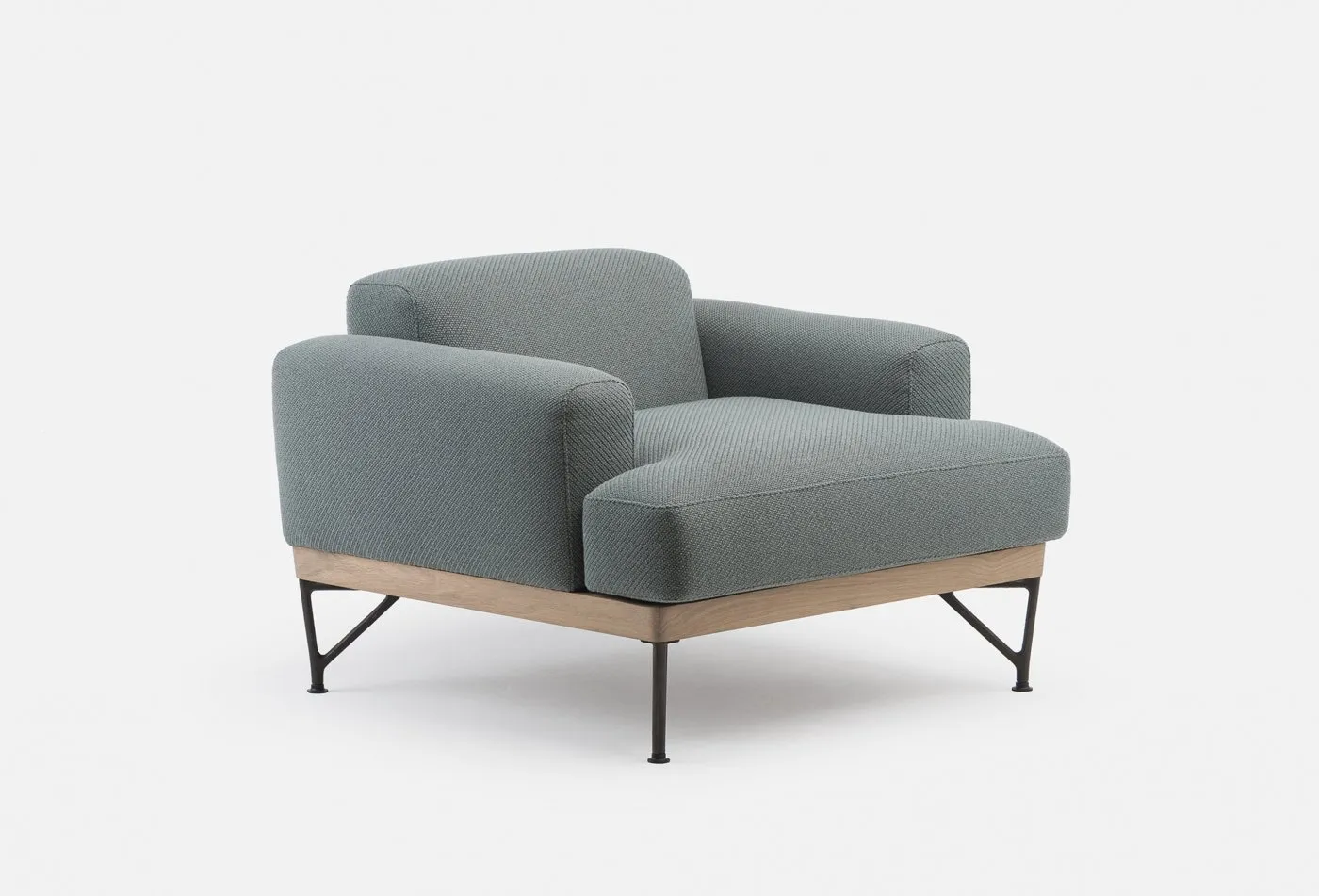 386S Armstrong Armchair – De La Espada at Mesmetric