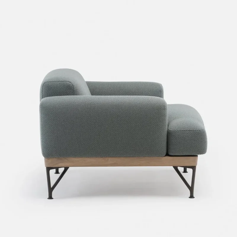 386S Armstrong Armchair – De La Espada at Mesmetric